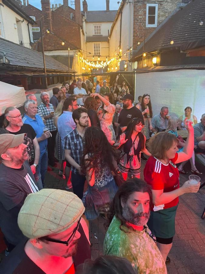 The Bull Hotel Stony Stratford Zewnętrze zdjęcie