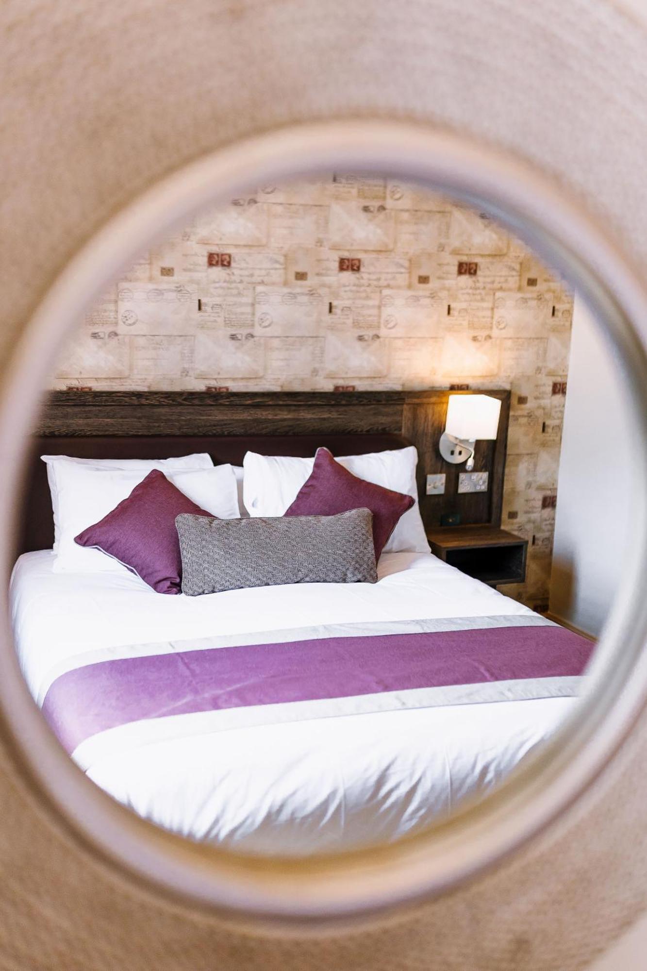 The Bull Hotel Stony Stratford Zewnętrze zdjęcie